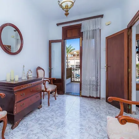 度假居 Cas Padrins *